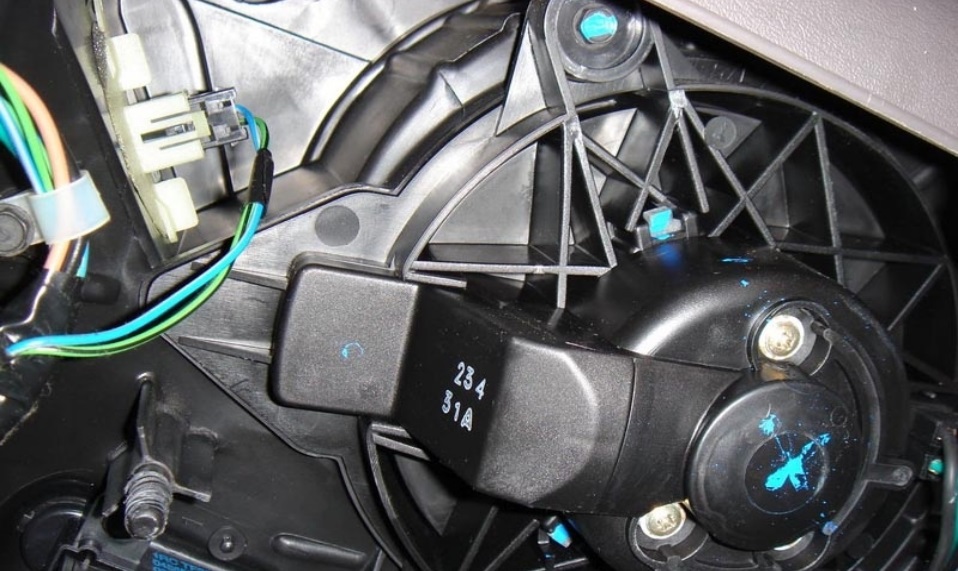 Мотор печки Додж Стратус. Мотор печки Dodge Stratus Мотор печки Додж Стратус. Мотор печки Dodge Stratus