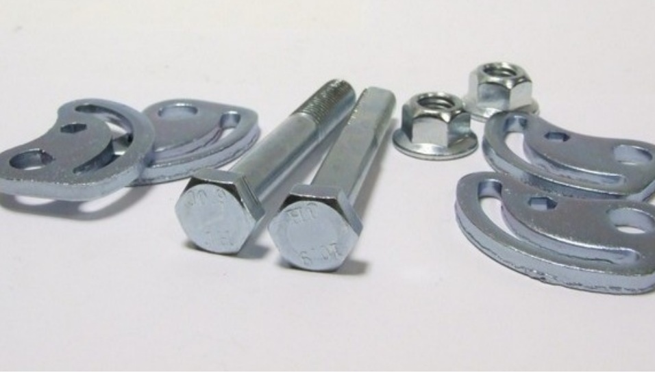 Болты развала Hummer H3.jpg Болты развала Hummer H3.jpg