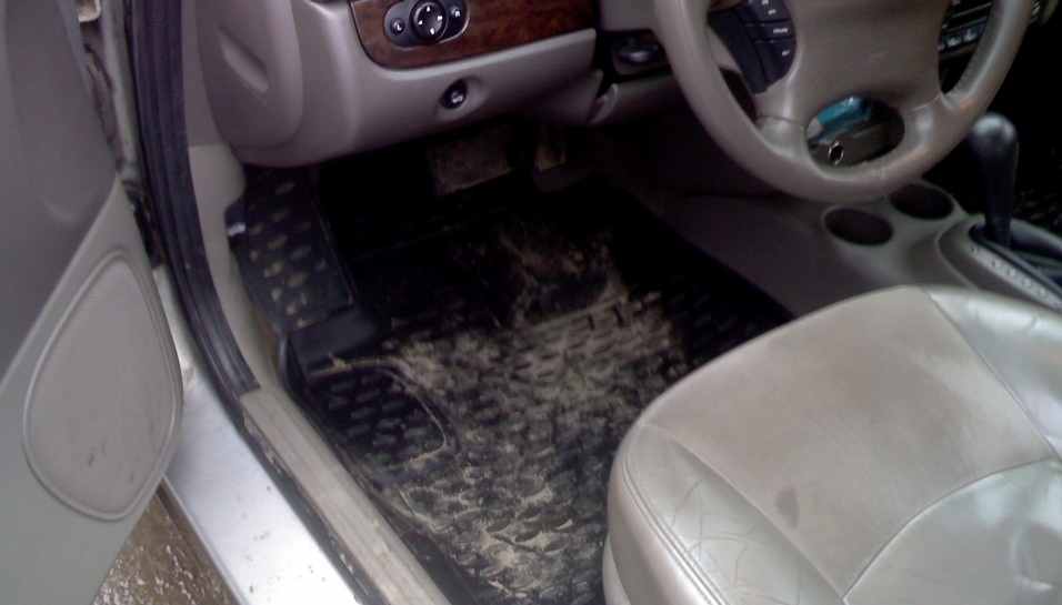 Коврики Chrysler Sebring.jpg Коврики Chrysler Sebring.jpg