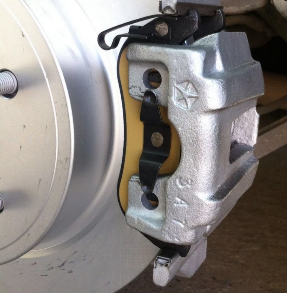 Колодки тормозные Chrysler Pacifica. Колодки тормозные Крайслер Пацифика Колодки тормозные Chrysler Pacifica. Колодки тормозные Крайслер Пацифика