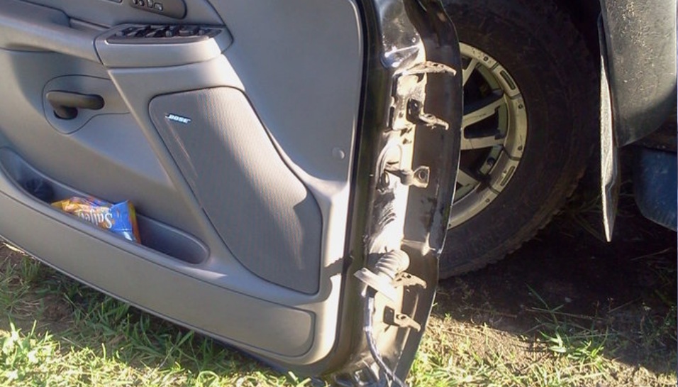 Ремкомплект петли двери Cadillac Escalade, Chevrolet Avalanche, Chevrolet Suburban, Chevrolet Tahoe, GMC Yukon.jpg Ремкомплект петли двери Cadillac Escalade, Chevrolet Avalanche, Chevrolet Suburban, Chevrolet Tahoe, GMC Yukon.jpg