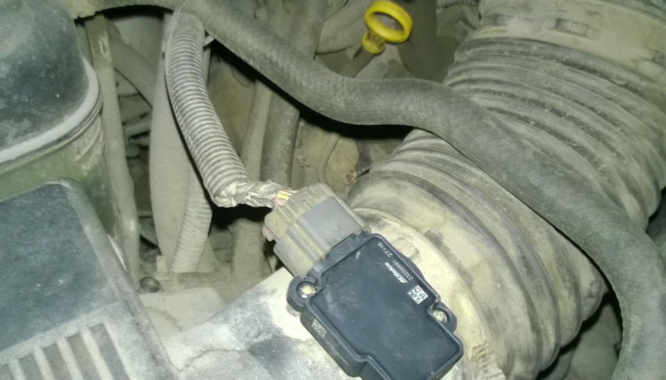 Датчик массового расхода воздуха Cadillac Escalade, Chevrolet Avalanche, Chevrolet Suburban, Chevrolet Tahoe, GMC Yukon.jpg Датчик массового расхода воздуха Cadillac Escalade, Chevrolet Avalanche, Chevrolet Suburban, Chevrolet Tahoe, GMC Yukon.jpg