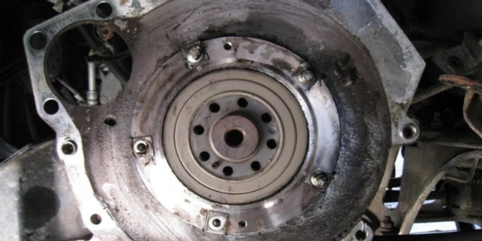 Сальник коленвала Додж Стратус. Сальник коленвала Dodge Stratus Сальник коленвала Додж Стратус. Сальник коленвала Dodge Stratus