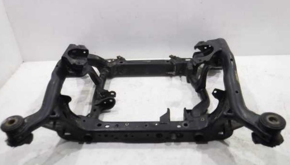 Опора подрамника Jeep Grand Cherokee WK2.jpg Опора подрамника Jeep Grand Cherokee WK2.jpg
