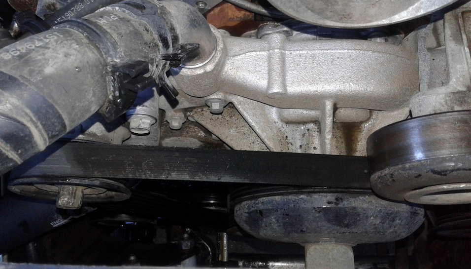 Ремень компрессора кондиционера Cadillac Escalade, Chevrolet Avalanche, Chevrolet Suburban, Chevrolet Tahoe, GMC Yukon.jpg Ремень компрессора кондиционера Cadillac Escalade, Chevrolet Avalanche, Chevrolet Suburban, Chevrolet Tahoe, GMC Yukon.jpg