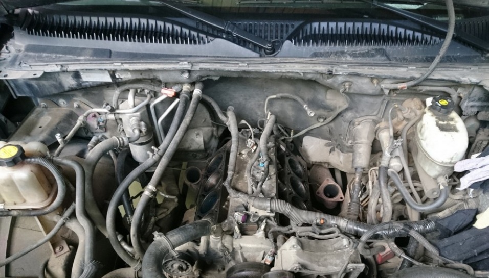 Прокладка ГБЦ Cadillac Escalade, Chevrolet Avalanche, Chevrolet Suburban, Chevrolet Tahoe, GMC Yukon.jpg Прокладка ГБЦ Cadillac Escalade, Chevrolet Avalanche, Chevrolet Suburban, Chevrolet Tahoe, GMC Yukon.jpg