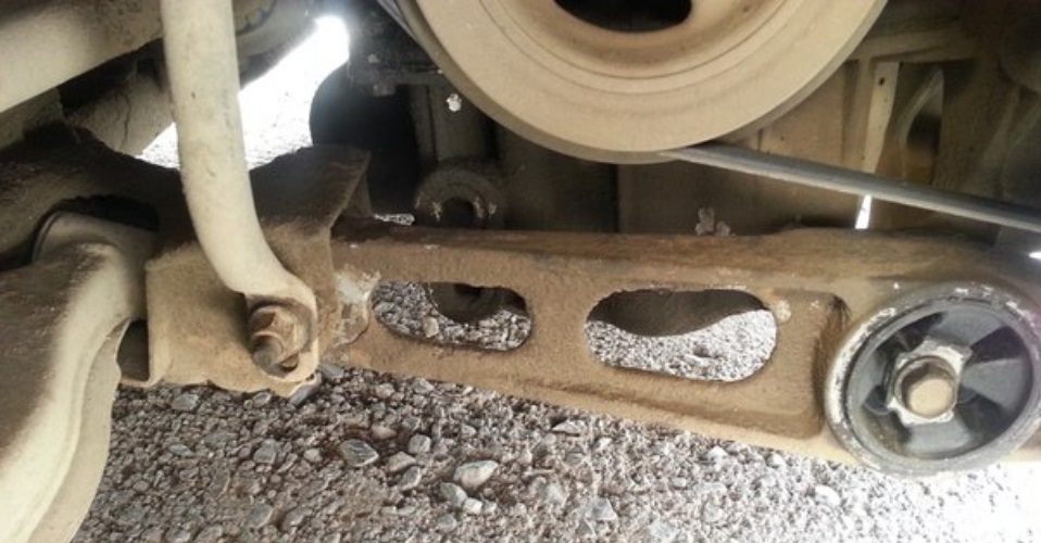 Подушка двигателя Chrysler PT Cruiser Подушка двигателя Chrysler PT Cruiser