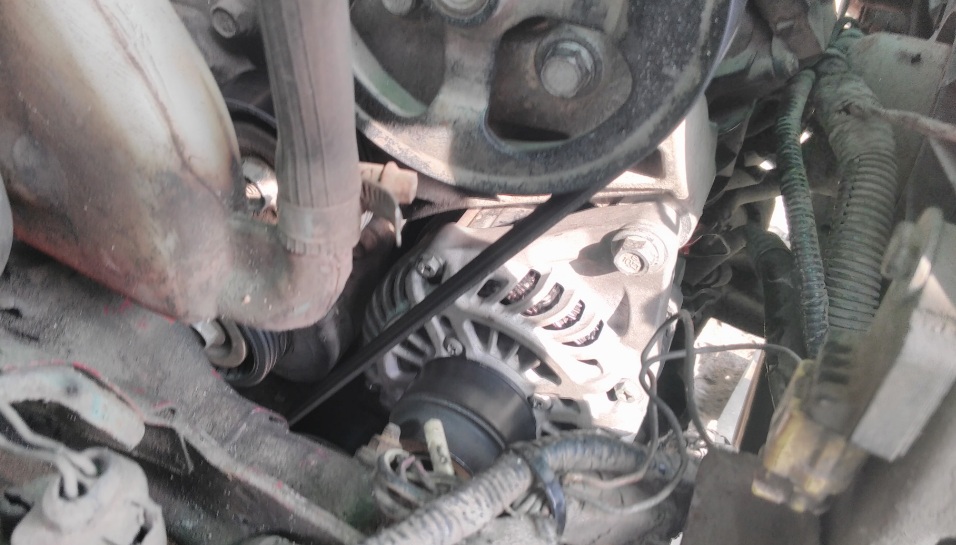 генератор Додж Калибр.jpg генератор Додж Калибр.jpg