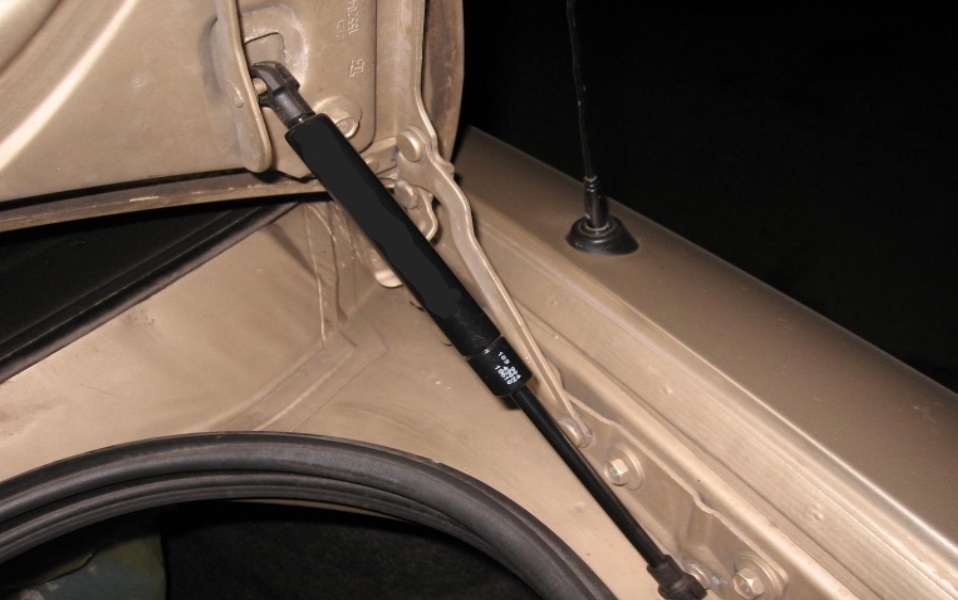 Амортизатор багажника Додж Стратус. Амортизатор багажника Dodge Stratus Амортизатор багажника Додж Стратус. Амортизатор багажника Dodge Stratus