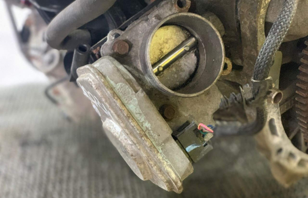 Дроссельная заслонка Додж Калибр 2.0 автовпрос парт4юса 3.jpg Дроссельная заслонка Додж Калибр 2.0 автовпрос парт4юса 3.jpg